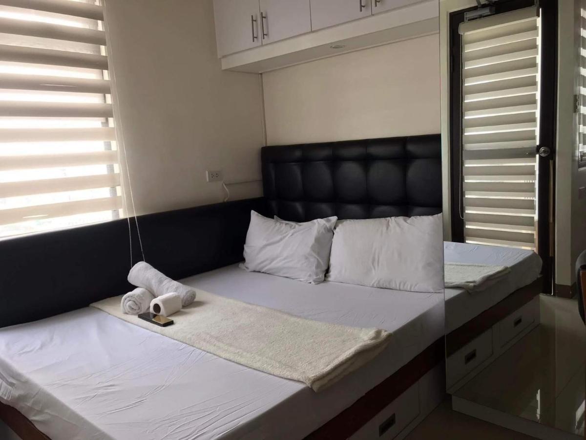 Mabolo Garden Flat A6 With Free Rooftop Pool Cebu Exterior foto